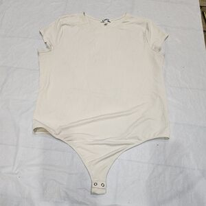 Express Cream Short Sleeve Bodysuit XL